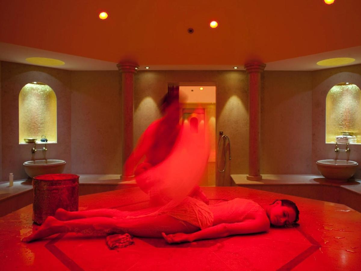 Schloss Elmau Luxury Spa Retreat & Cultural Hideaway Exterior photo