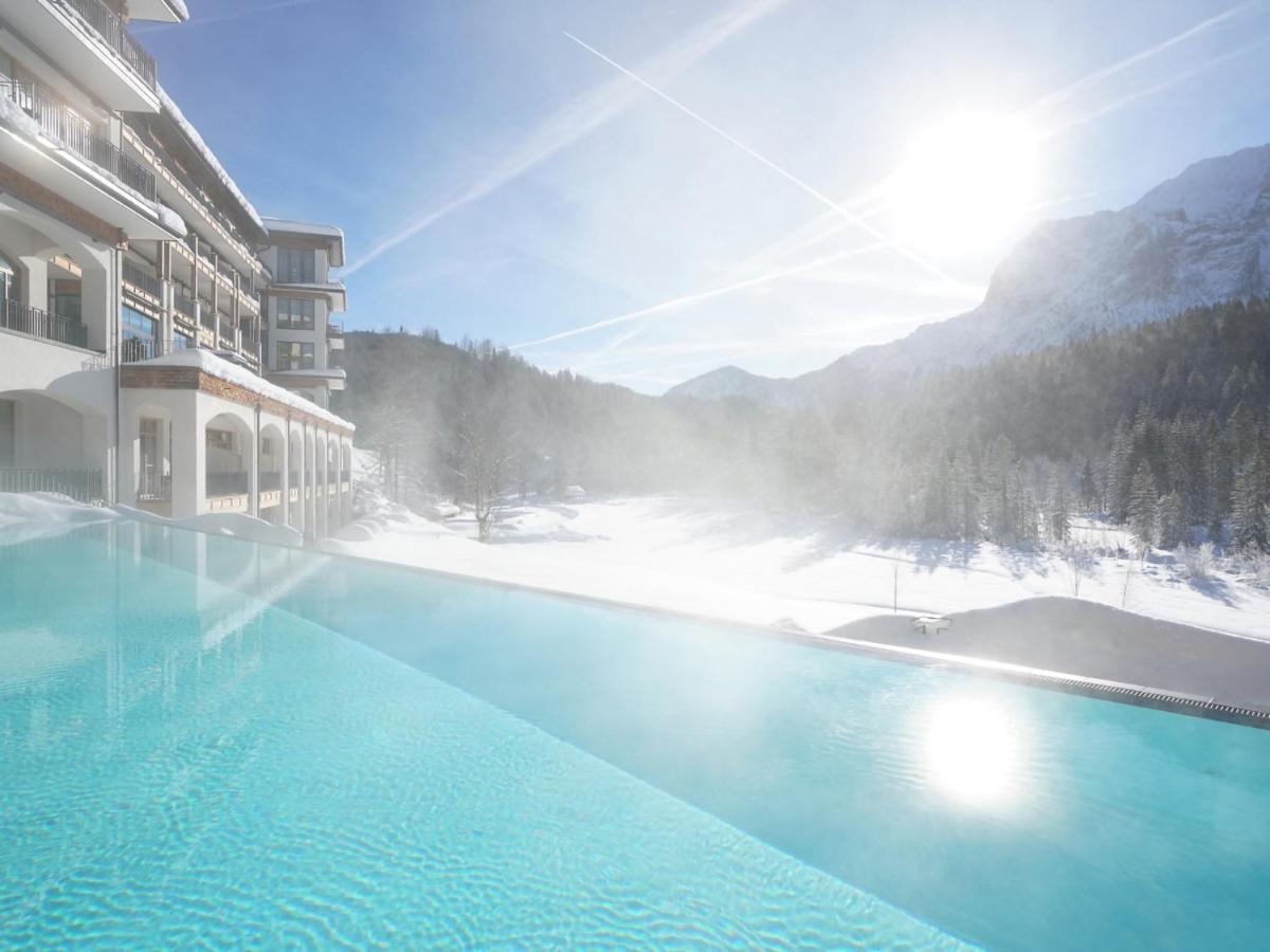Schloss Elmau Luxury Spa Retreat & Cultural Hideaway Exterior photo