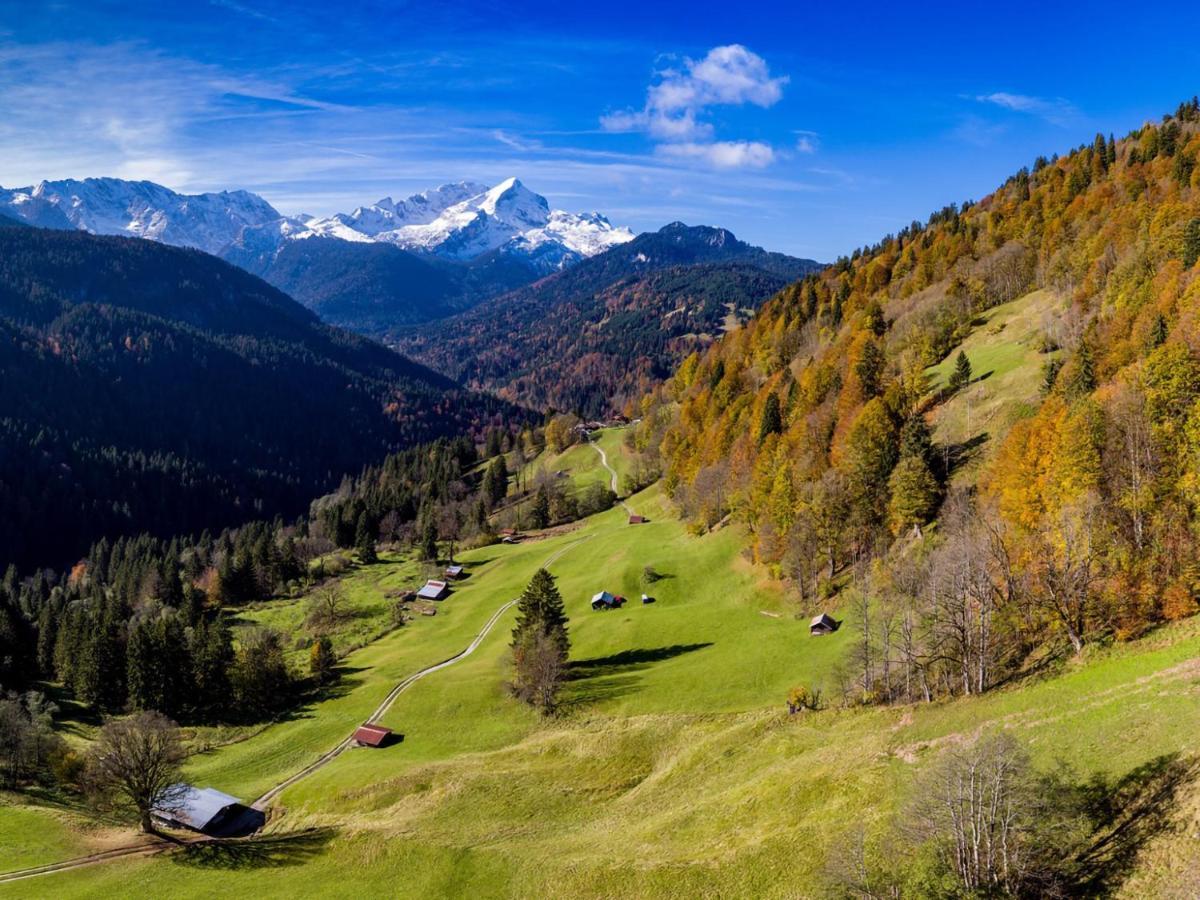 Schloss Elmau Luxury Spa Retreat & Cultural Hideaway Exterior photo