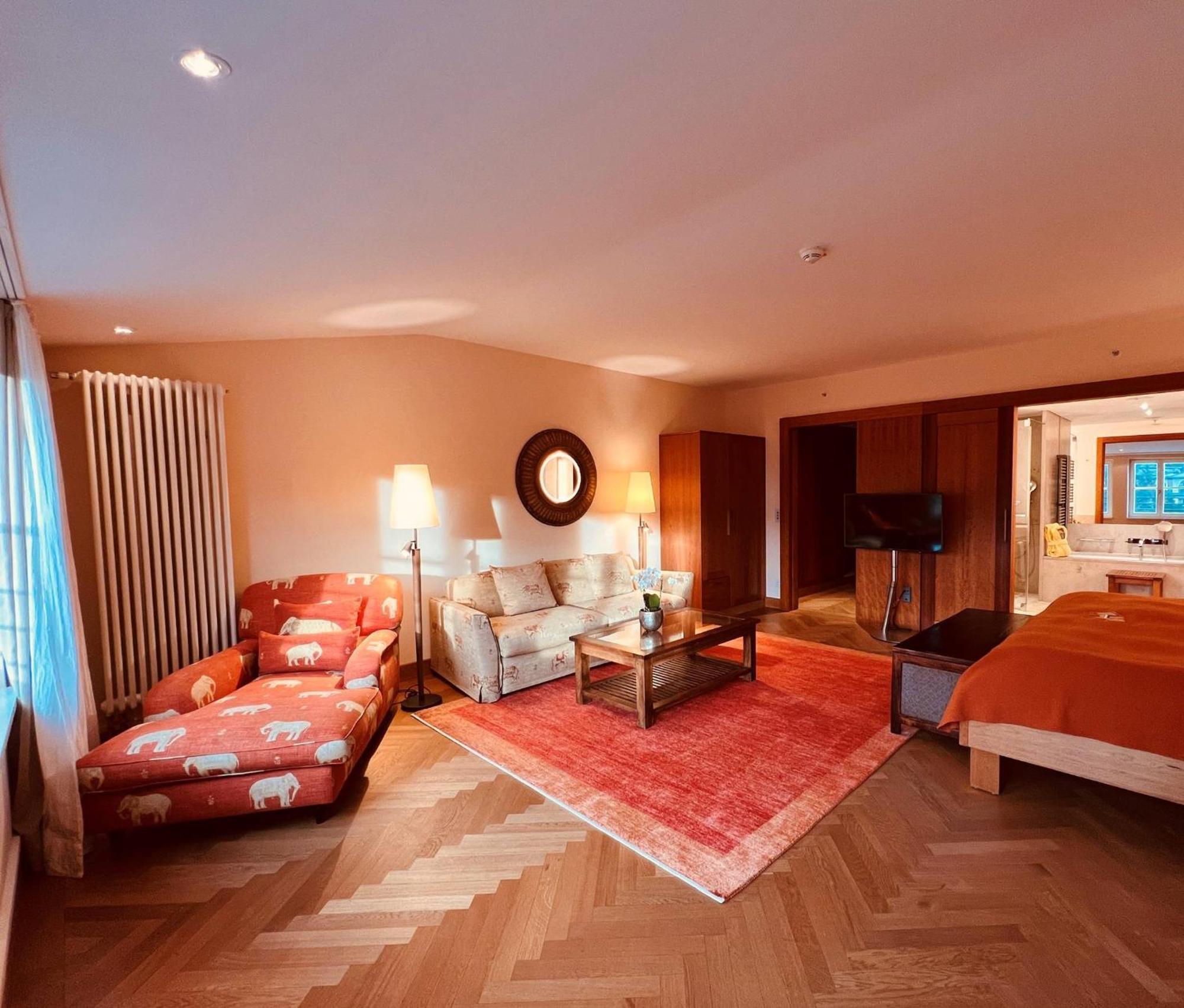 Schloss Elmau Luxury Spa Retreat & Cultural Hideaway Exterior photo