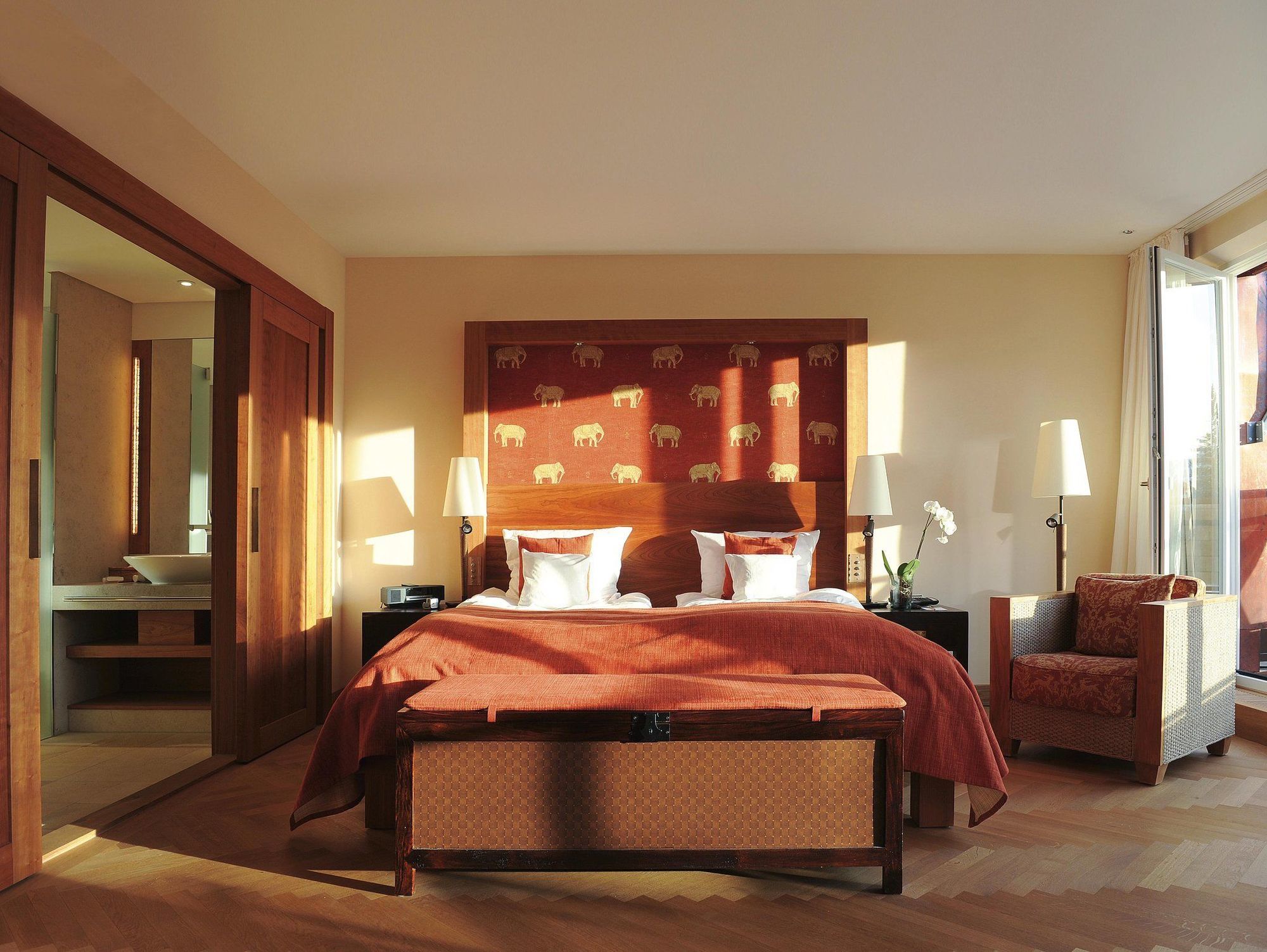 Schloss Elmau Luxury Spa Retreat & Cultural Hideaway Exterior photo
